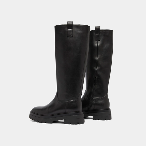 Bottes à semelles crantées et bouts carr... en cuir noir | PICUSSIA | Jonak