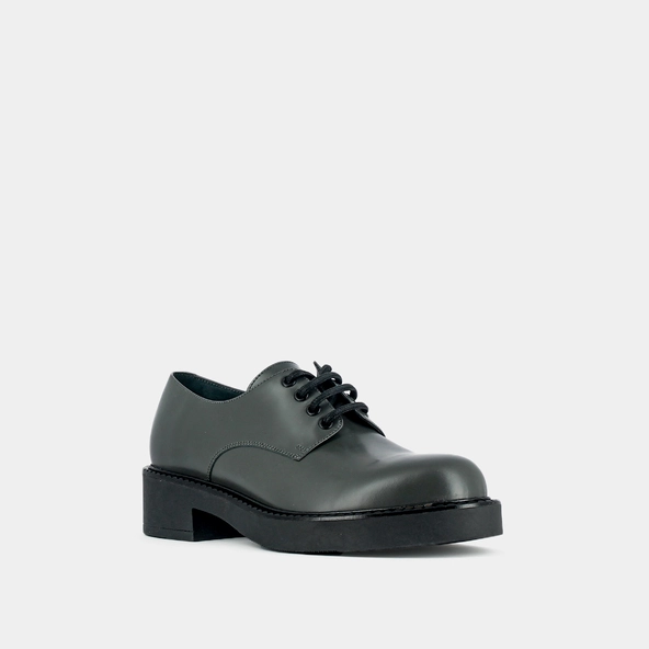 Derbies à lacets et semelles épaisses en cuir glacé anthracite | DIDON | Jonak