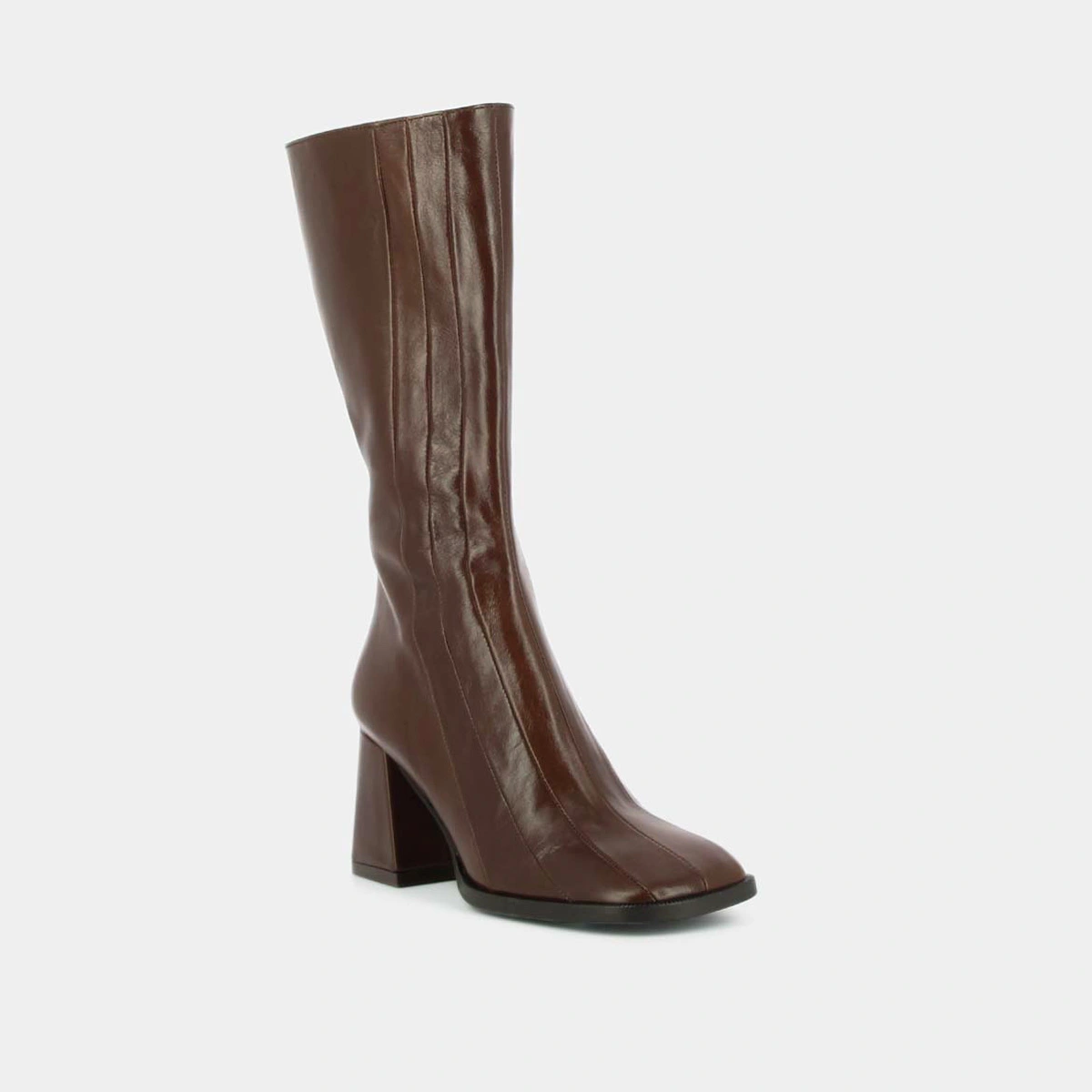Bottes &agrave; talons et surpiqures en cuir vieilli marron | DATCHY | Jonak