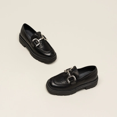 Mocassins &agrave; semelles crant&eacute;es et mors argent&eacute;s en cuir noir | PICUSSY | Jonak
