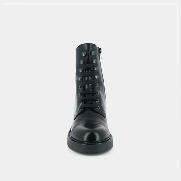 Bottines à lacets en cuir glacé noir | DICKER | Jonak