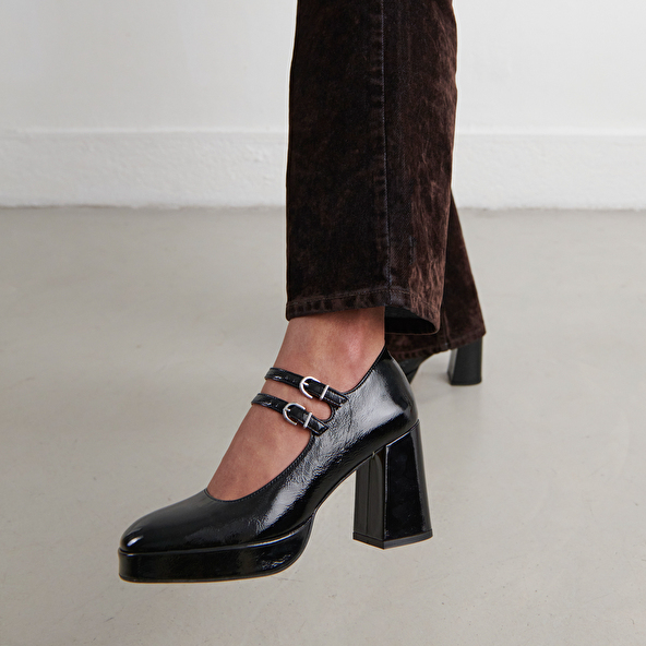 Babies à doubles brides et plateformes en vernis plissé noir | VERITE | Jonak