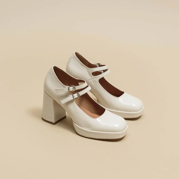 Babies à doubles brides et plateformes en cuir brillant écru | VERITE | Jonak
