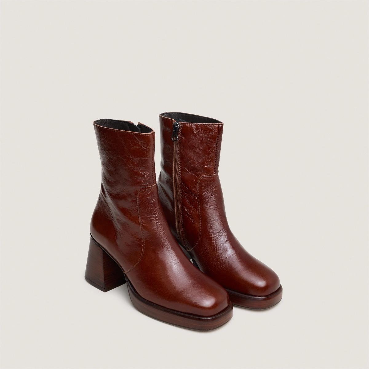 Bottines &agrave; plateformes en cuir vieilli marron | BRIGAND | Jonak