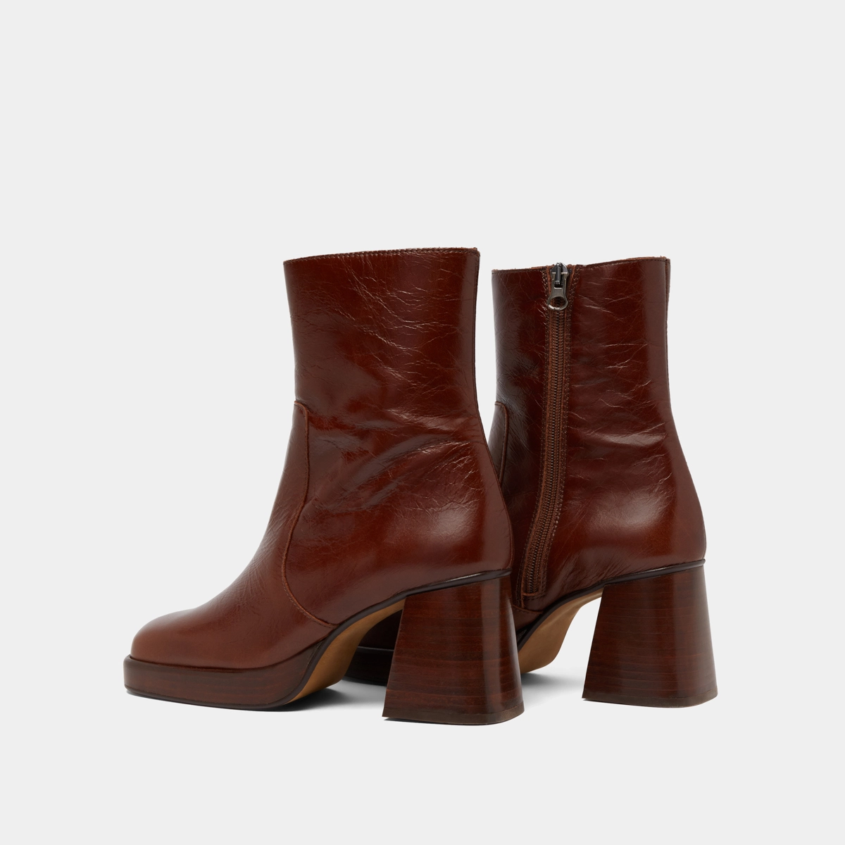 Bottines &agrave; plateformes en cuir vieilli marron | BRIGAND | Jonak