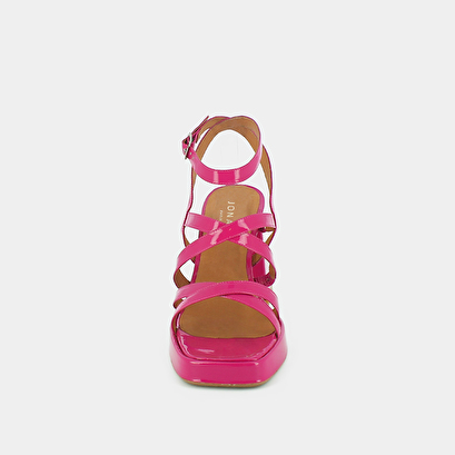 Sandales à brides croisées en vernis fushia | DIVINE | Jonak