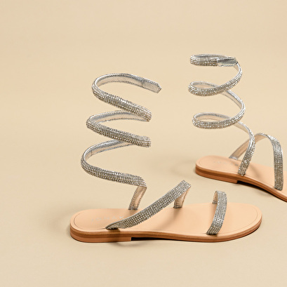 Sandales à brides torsadées en cuir métallisé argent | WINONA | Jonak