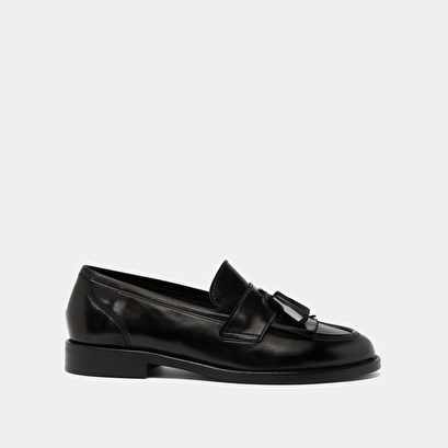 Mocassins à talons plats et pompons en cuir noir | DIE | Jonak