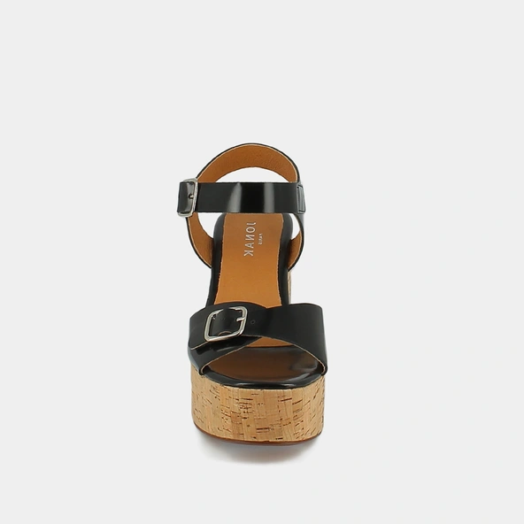 Sandales à boucles et plateformes en cuir glacé noir | MATHILDE | Jonak