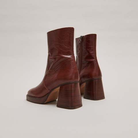Bottines &agrave; plateformes marron