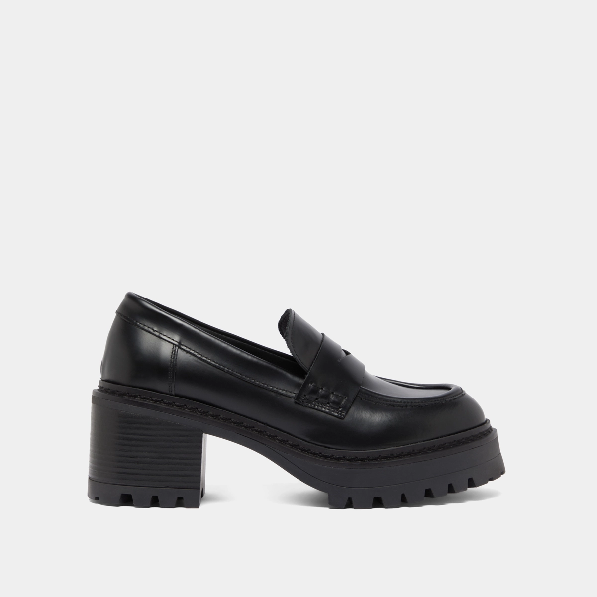 Mocassins à talons et semelles crantées.... en cuir glacé noir | RHUM | Jonak