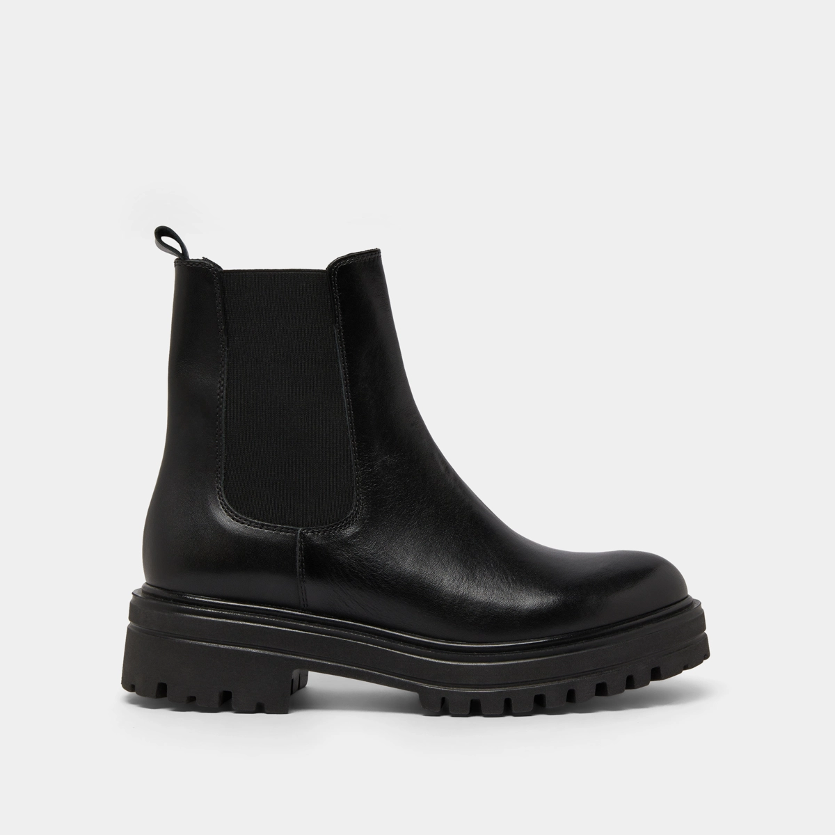 Boots &agrave; semelles crant&eacute;es et &eacute;lastiques en cuir noir | AMANDINE | Jonak