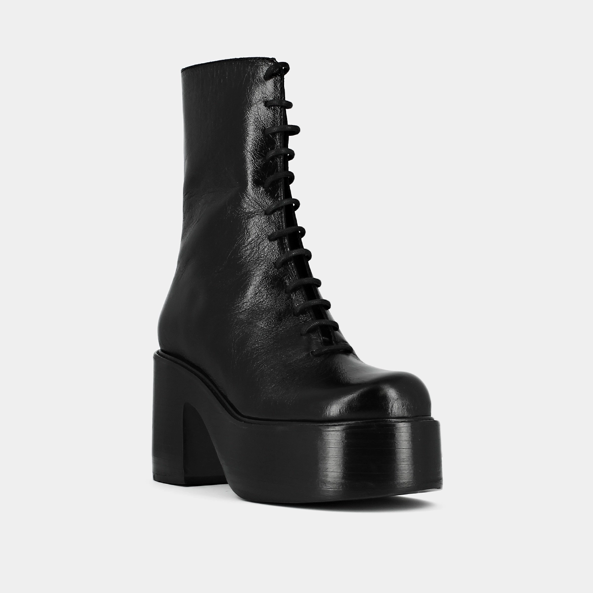 Boots à plateformes et lacets en cuir vieilli noir | BAGUETTE | Jonak