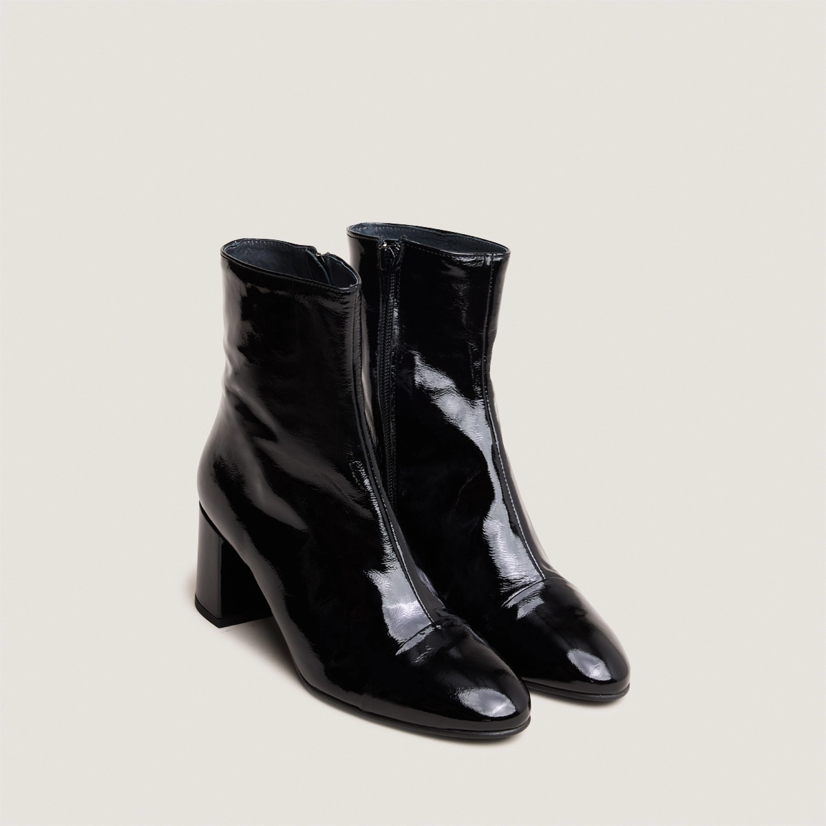 Bottines à talons en vernis plissé noir | DONIAMA | Jonak