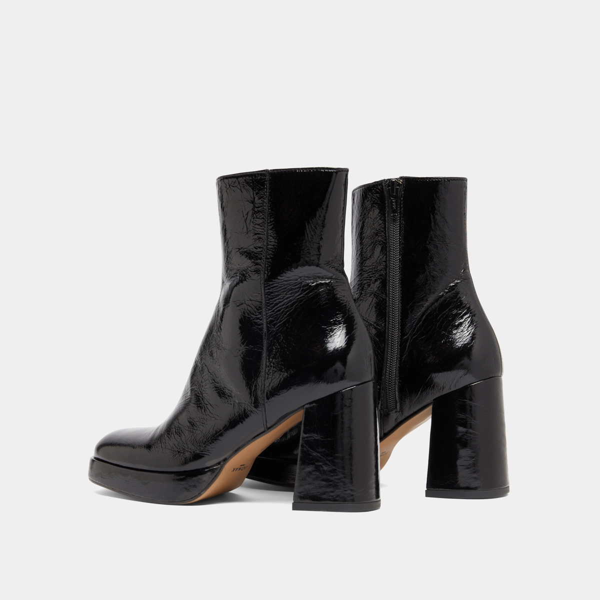 Bottines &agrave; plateformes et bouts carr&eacute;s en cuir brillant noir | VORIS | Jonak