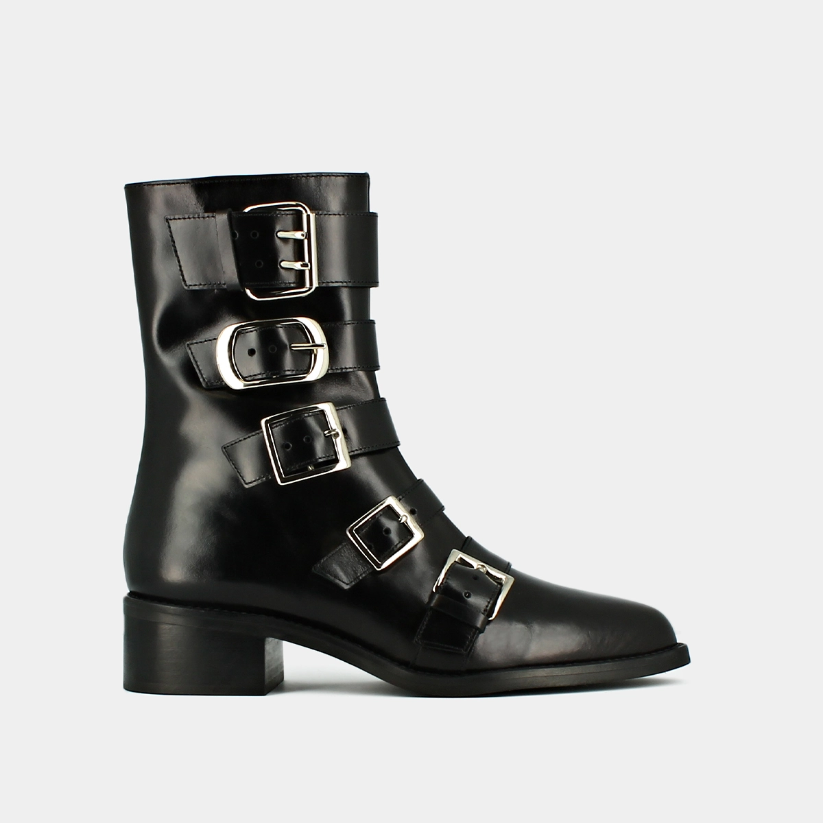 Boots &agrave; sangles et bouts pointus en cuir noir | DIORA | Jonak