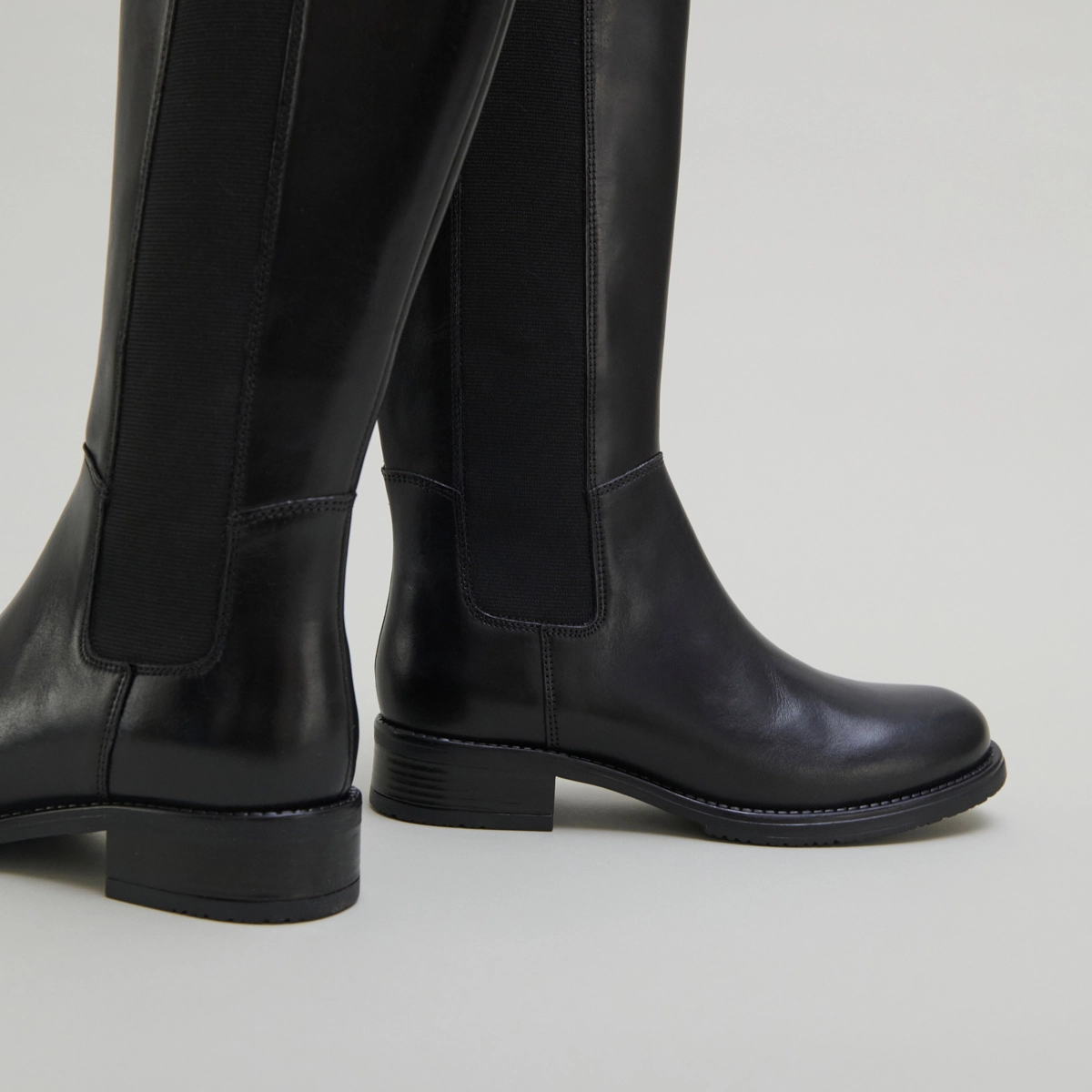 Bottes Cavalières RONDINELLA En Cuir Noir - Taille 38, Bouts Ronds, Lacets, Très Bon état