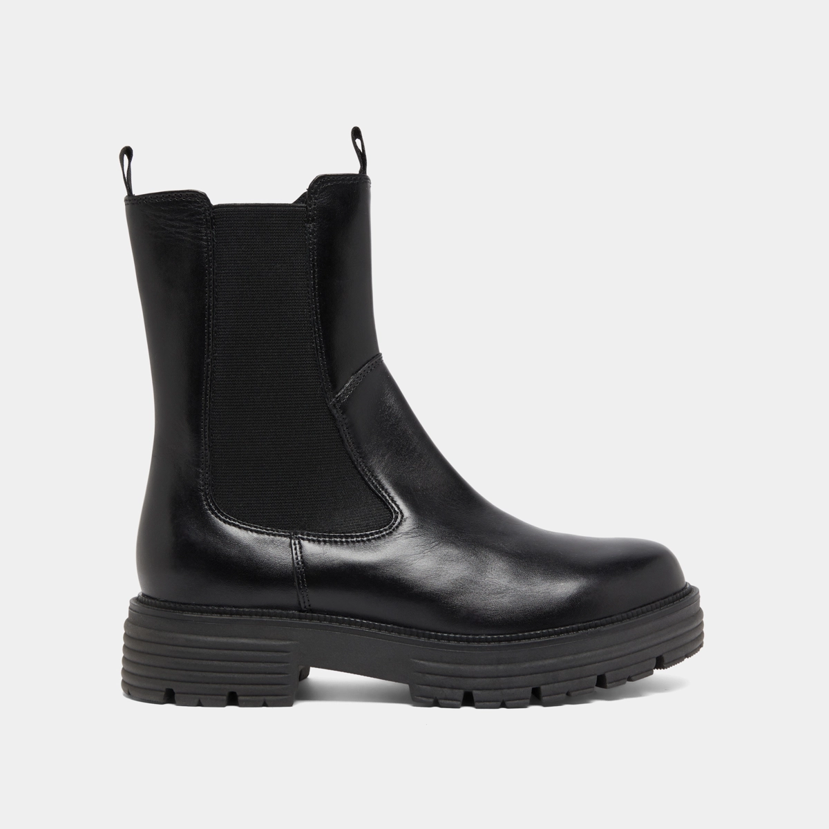 Bottines &agrave; semelles crant&eacute;es en cuir noir | ANTONELLE | Jonak