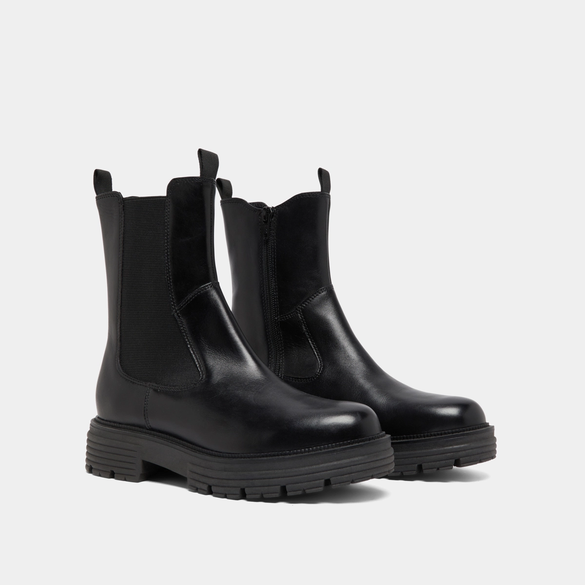 Bottines &agrave; semelles crant&eacute;es en cuir noir | ANTONELLE | Jonak