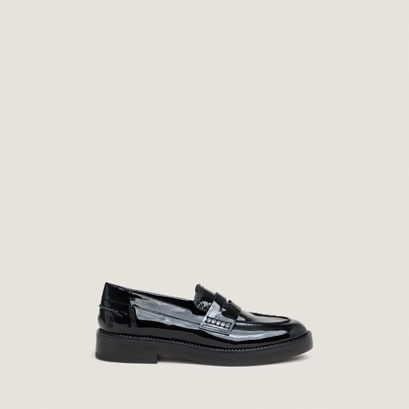 Mocassins à bouts ronds en vernis noir | MIRNA | Jonak
