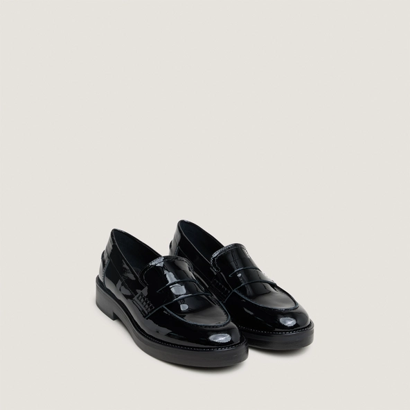 Mocassins à bouts ronds en vernis noir | MIRNA | Jonak
