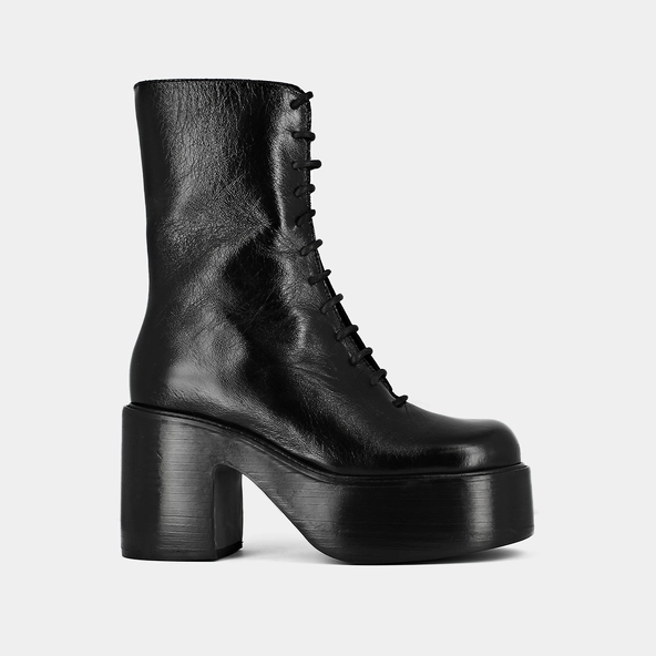 Boots à plateformes et lacets en cuir vieilli noir | BAGUETTE | Jonak