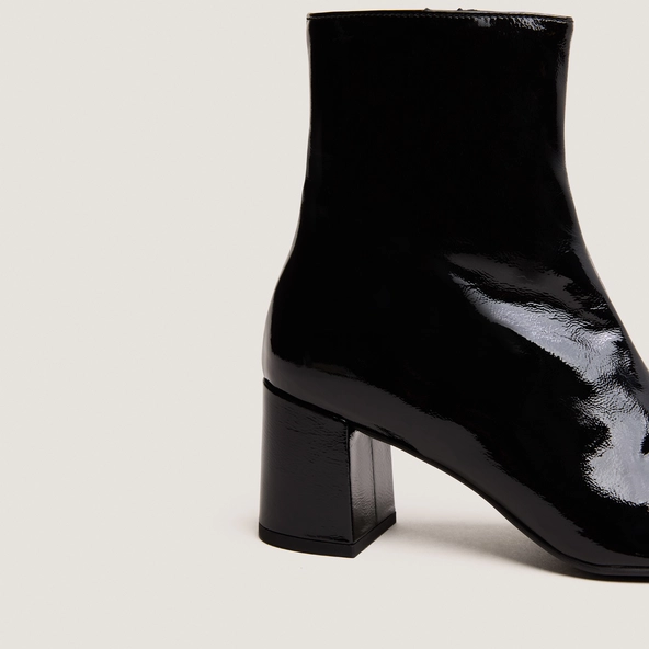 Bottines à talons en vernis plissé noir | DONIAMA | Jonak