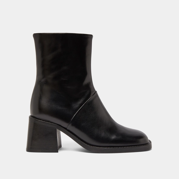 Bottines à bouts carrés et coutures apparentes en cuir noir | DIOUMA | Jonak