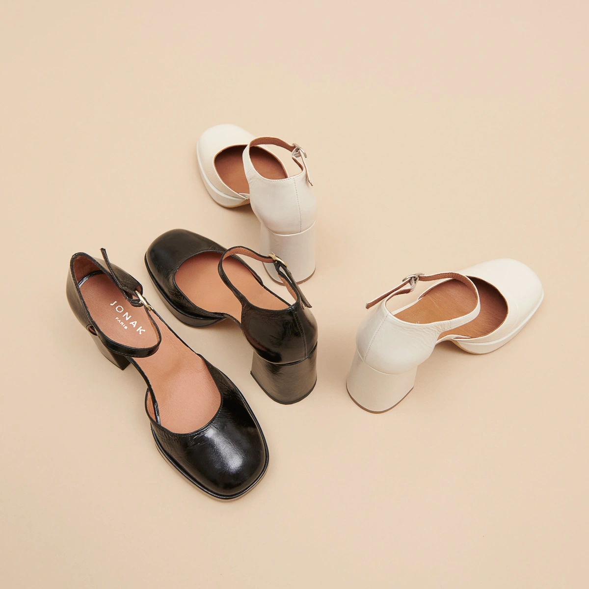 Babies &agrave; talons et bouts carr&eacute;s en cuir brillant &eacute;cru | VERO | Jonak