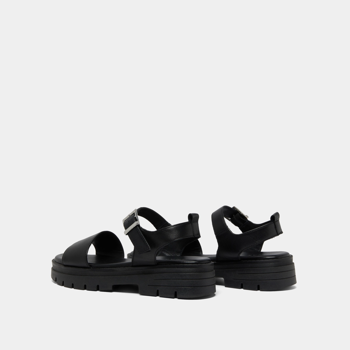 Sandales à semelles crantées et brides en cuir noir | ASK | Jonak
