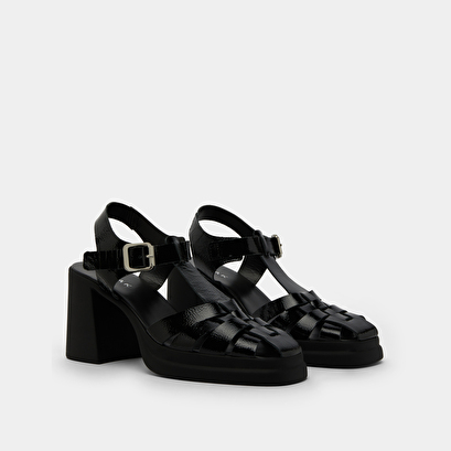 Sandales à talons et bouts carrés en vernis noir | PAULE | Jonak