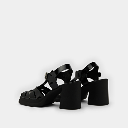 Sandales à talons et bouts carrés en vernis noir | PAULE | Jonak