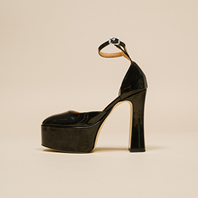 Babies à talons et plateformes en vernis noir | JENNY | Jonak