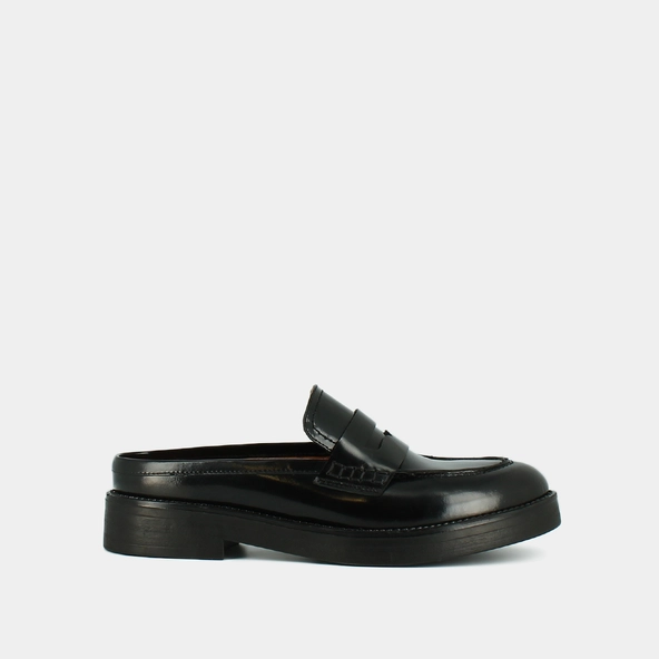 Mocassins à bouts ronds et surpiqûres en cuir glacé noir | ALISE | Jonak