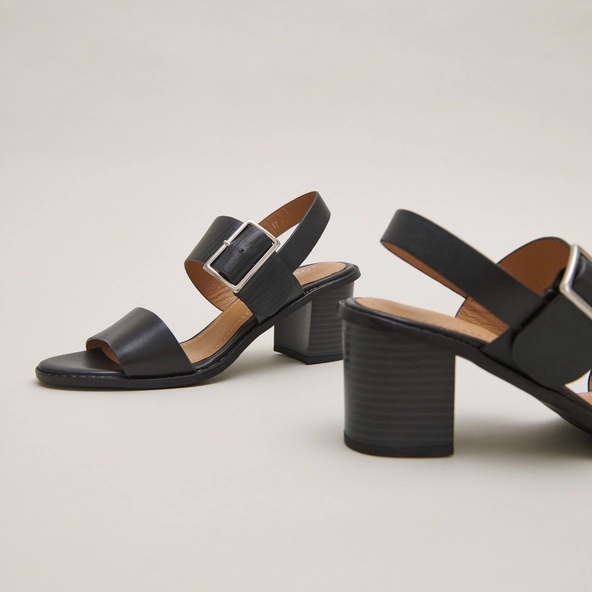 Sandales à talons et brides en cuir noir | ACRE | Jonak
