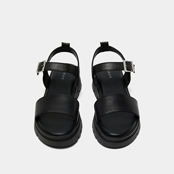 Sandales à semelles crantées et brides en cuir noir | ASK | Jonak