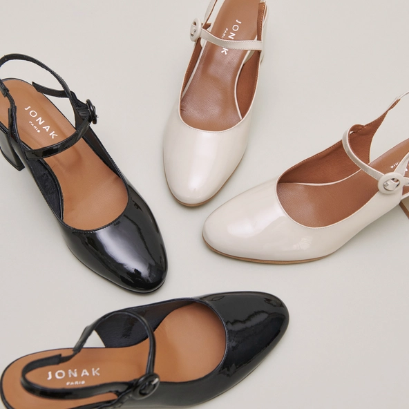Babies à talons et bouts arrières ouvertes en vernis ecru | DOLLAR | Jonak