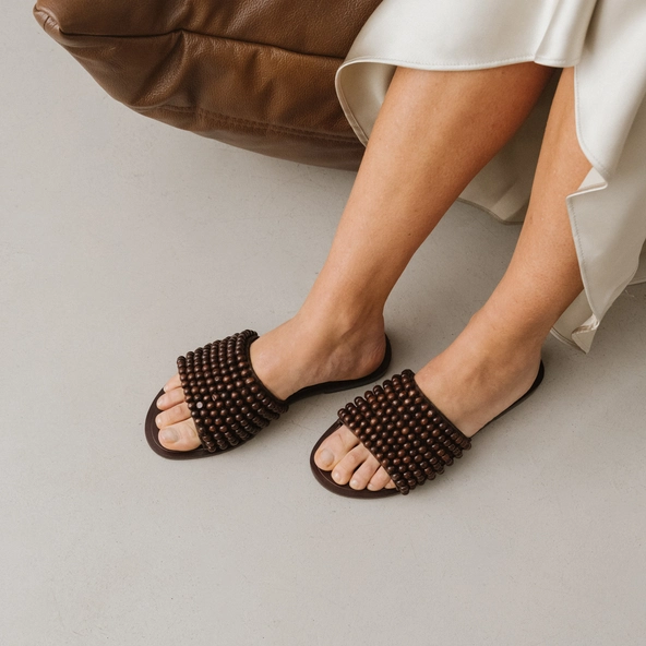 Mules à perles en cuir marron | WALK | Jonak