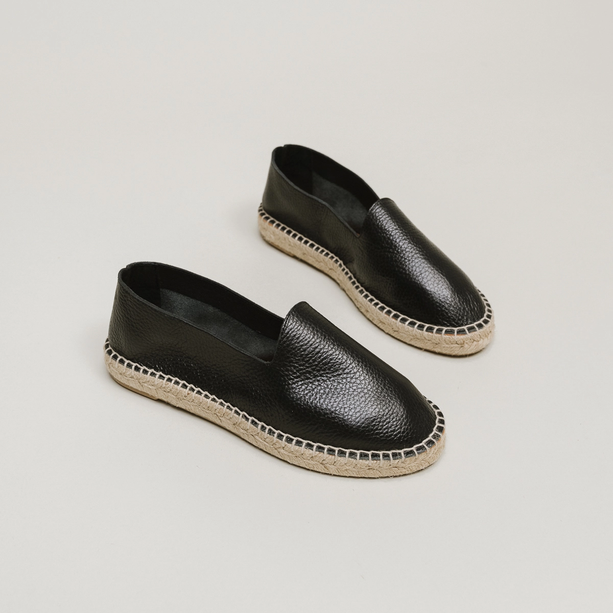 Espadrilles en cuir grainé noir | MAX | Jonak