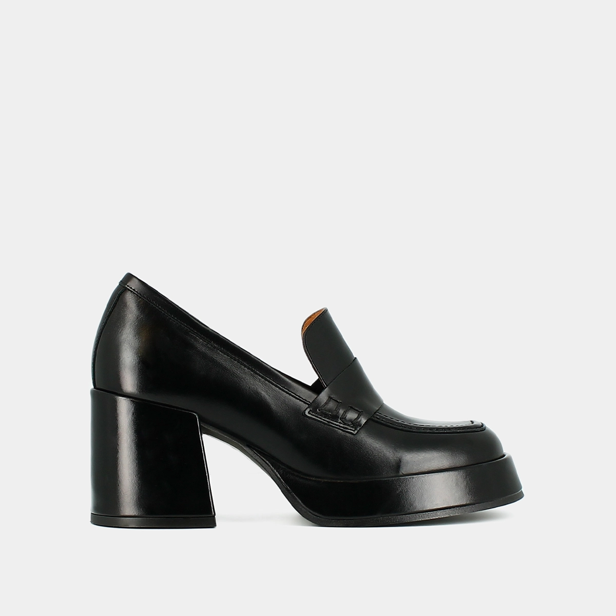 Mocassins &agrave; plateformes en cuir noir | BRAD | Jonak