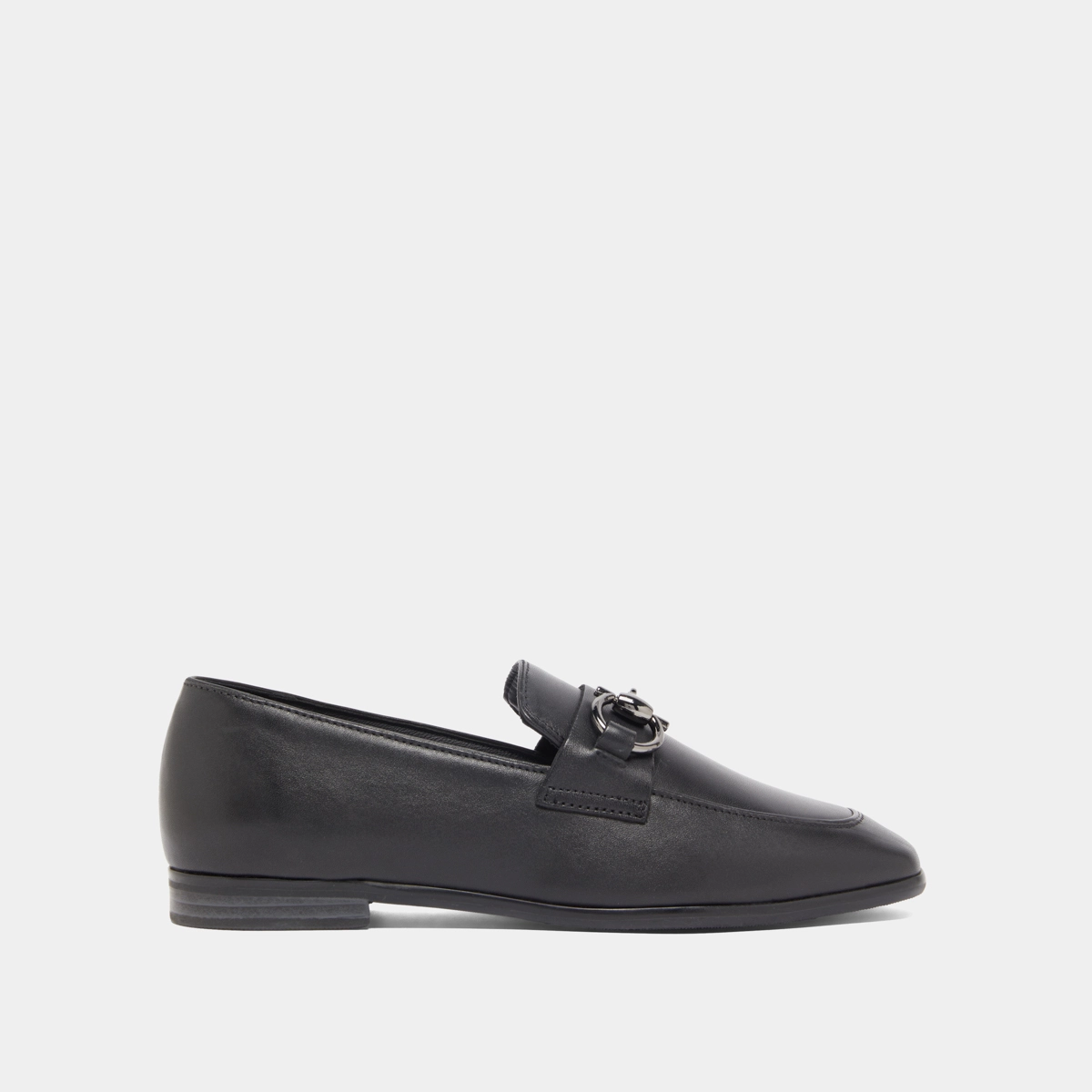 Mocassins &agrave; mors et bouts carr&eacute;s en cuir noir | AMELLE | Jonak