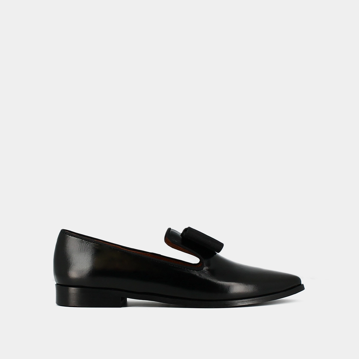 Mocassins &agrave; noeuds et bouts pointus en cuir noir | ANGLET | Jonak