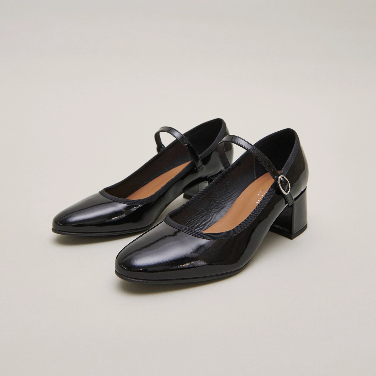 Babies à talons en cuir verni noir | DALMATIE | Jonak