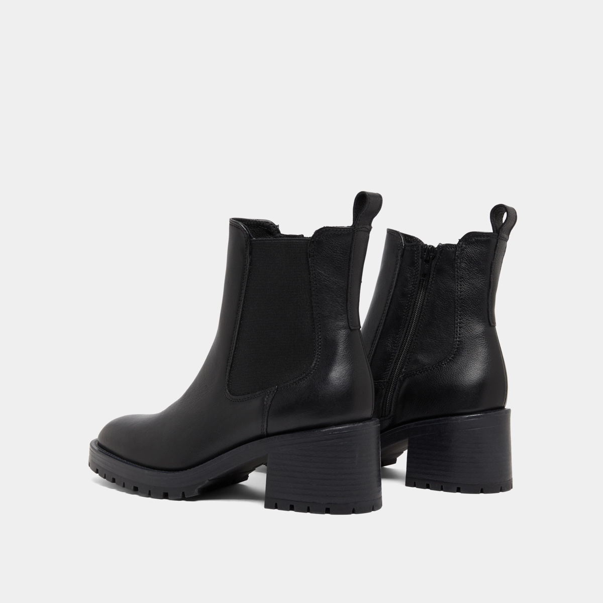 Boots à larges élastiques en cuir grainé noir | CECILE | Jonak