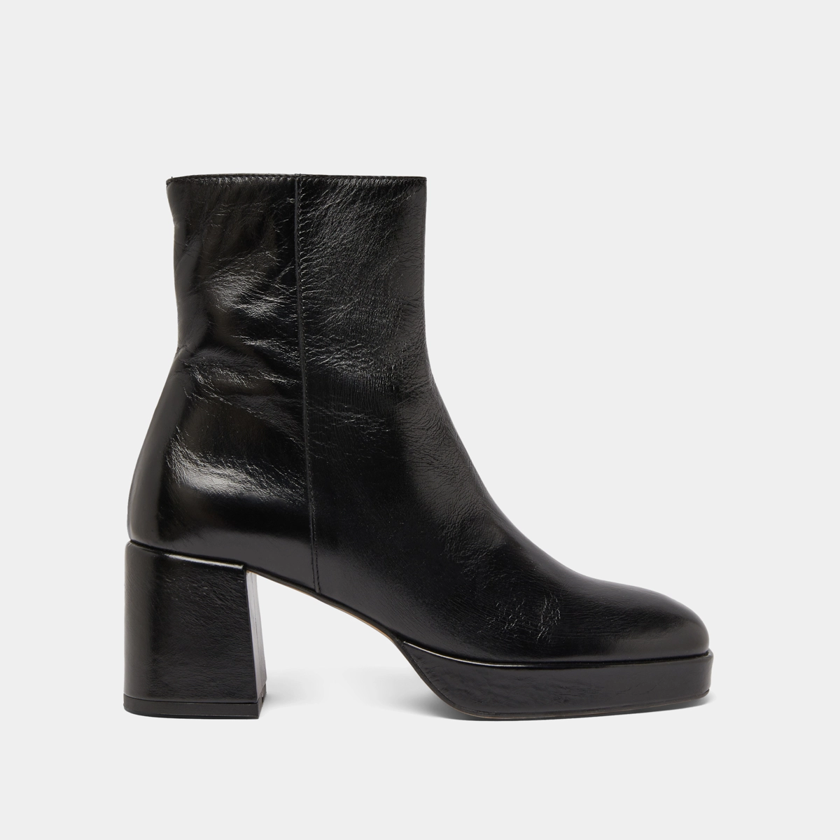 Bottines &agrave; bouts carr&eacute;s en cuir vieilli noir | VANVES | Jonak