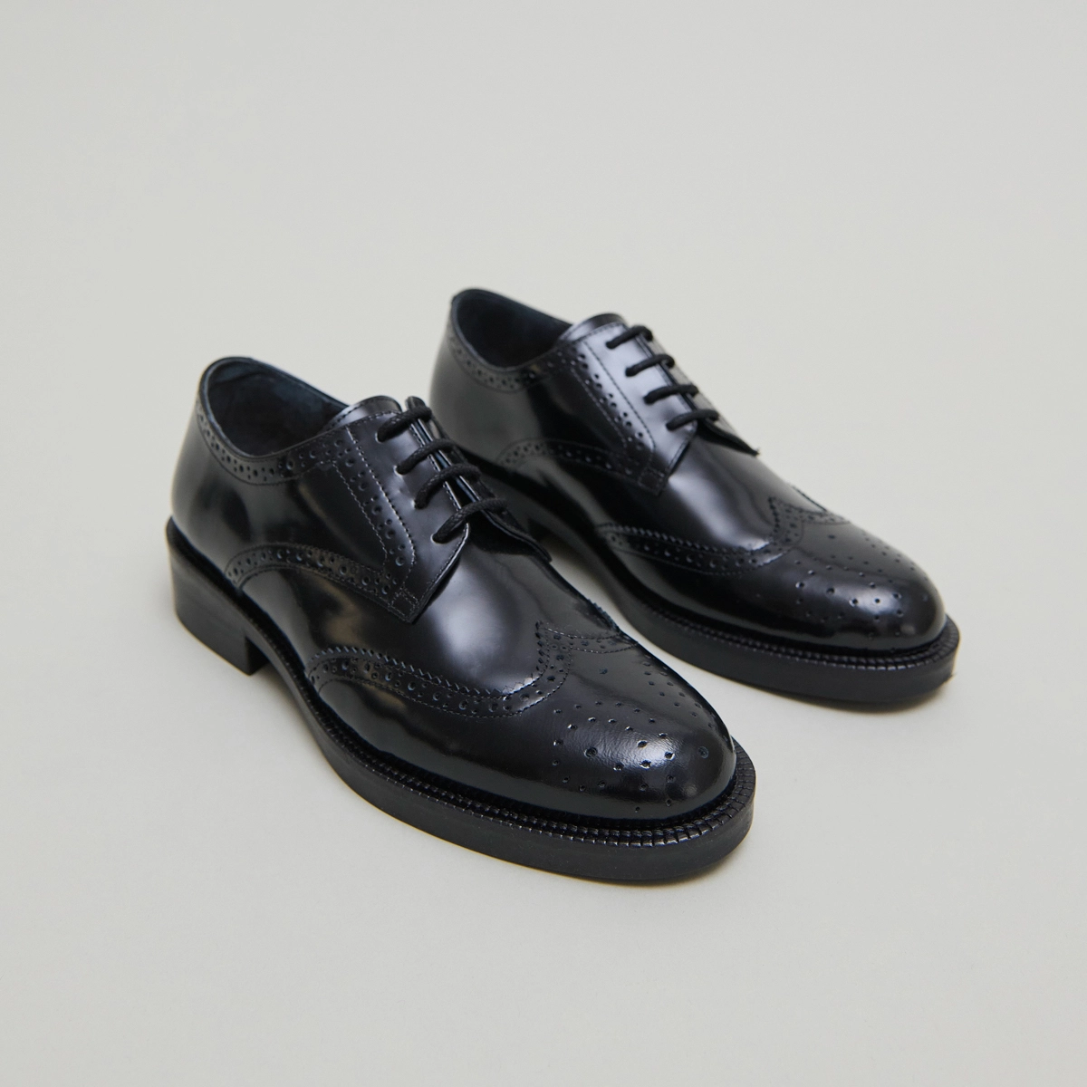 Derbies à lacets en cuir glacé noir | DRUM | Jonak