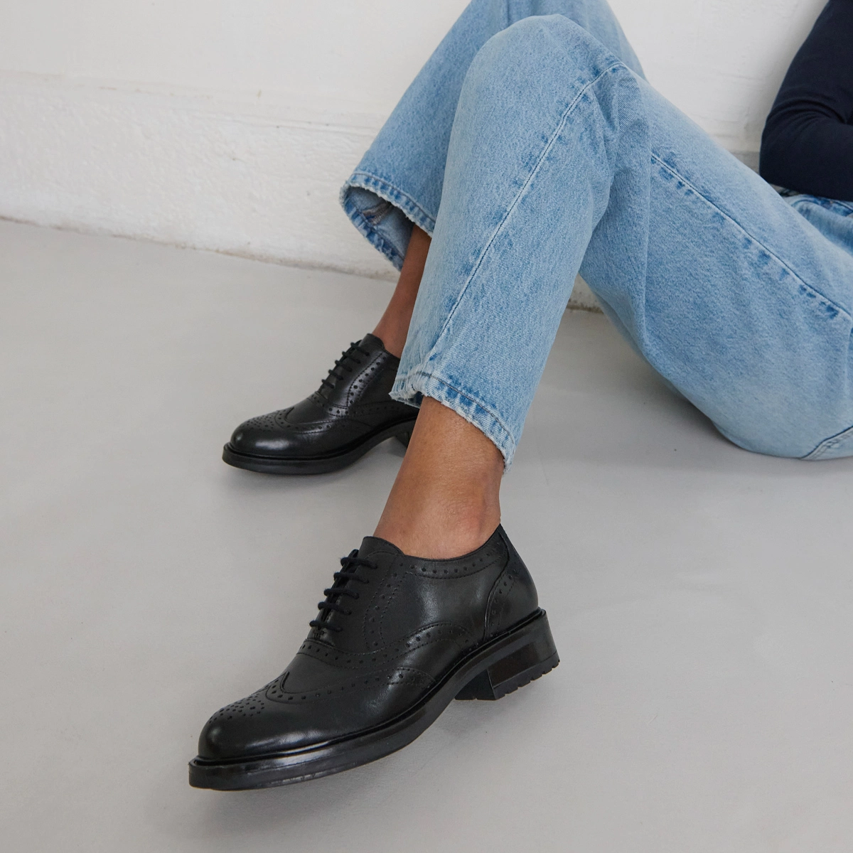Derbies à lacets en cuir glacé noir | DRUM | Jonak