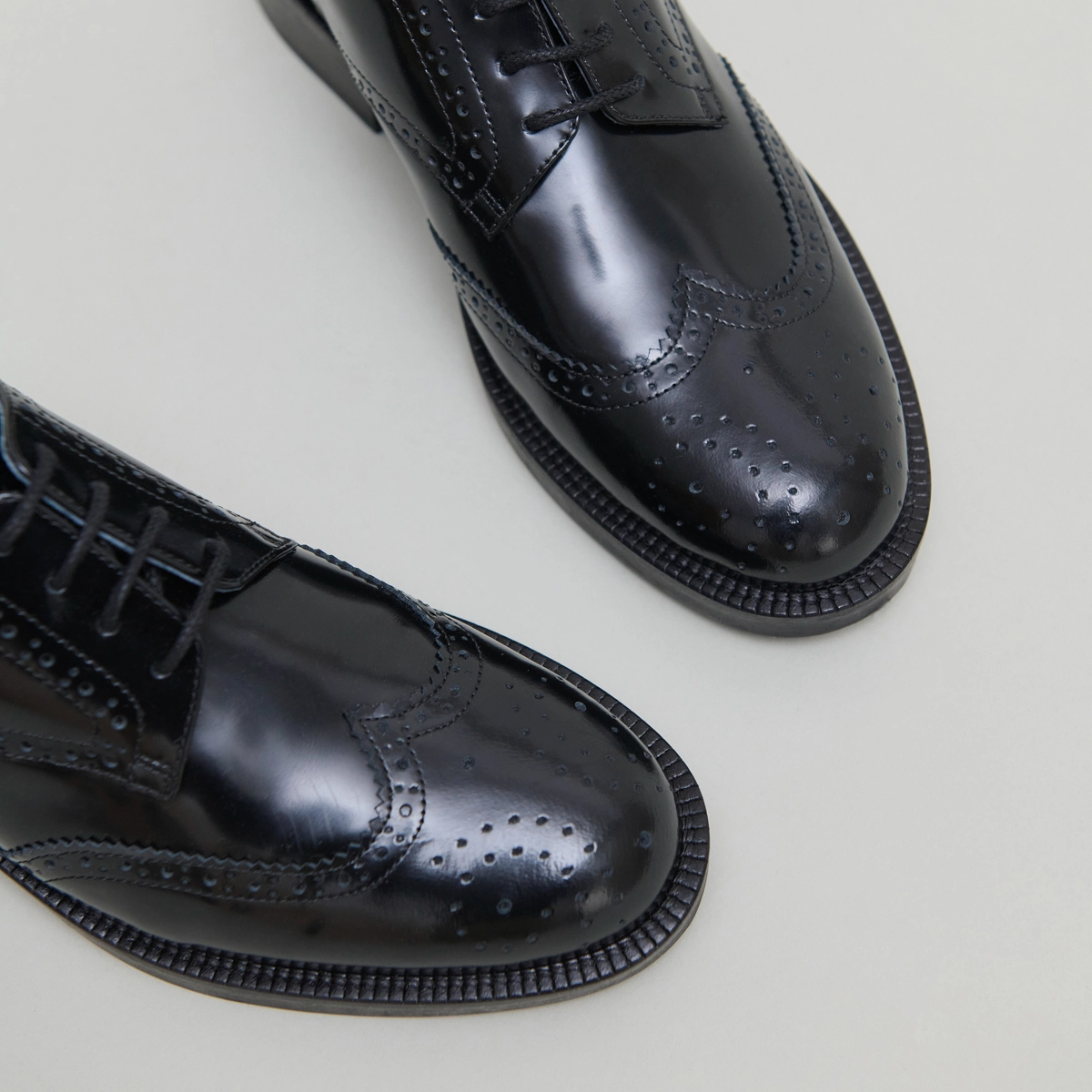 Derbies à lacets en cuir glacé noir | DRUM | Jonak