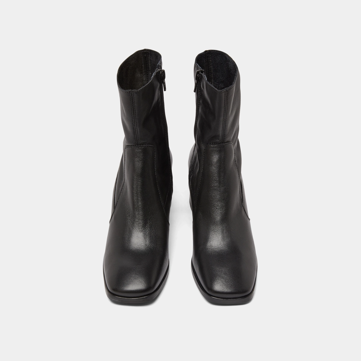 Bottines à bouts ovales en cuir noir | ARGENTAT | Jonak