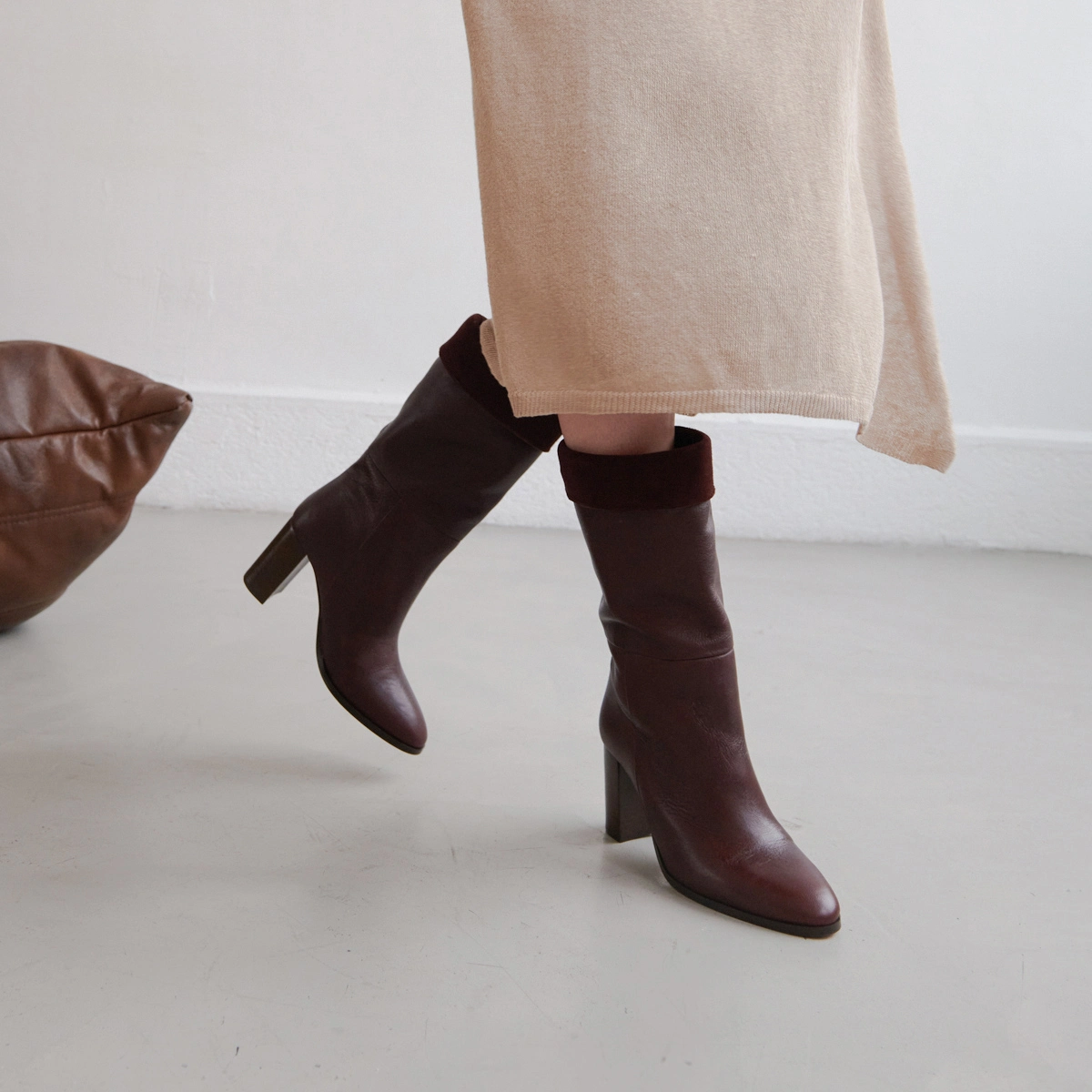 Bottes pointues en cuir et velours bordeaux | VANNES | Jonak